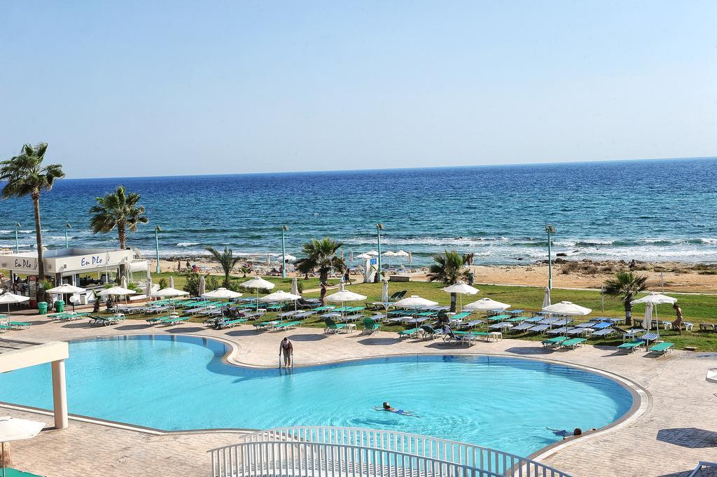 Айя напа 3. Pierre Anne 3 Айя-Напа. Pierre Anne Beach Hotel 3 Кипр. Кипр Айя Напа отели 3 Пьер Анне.