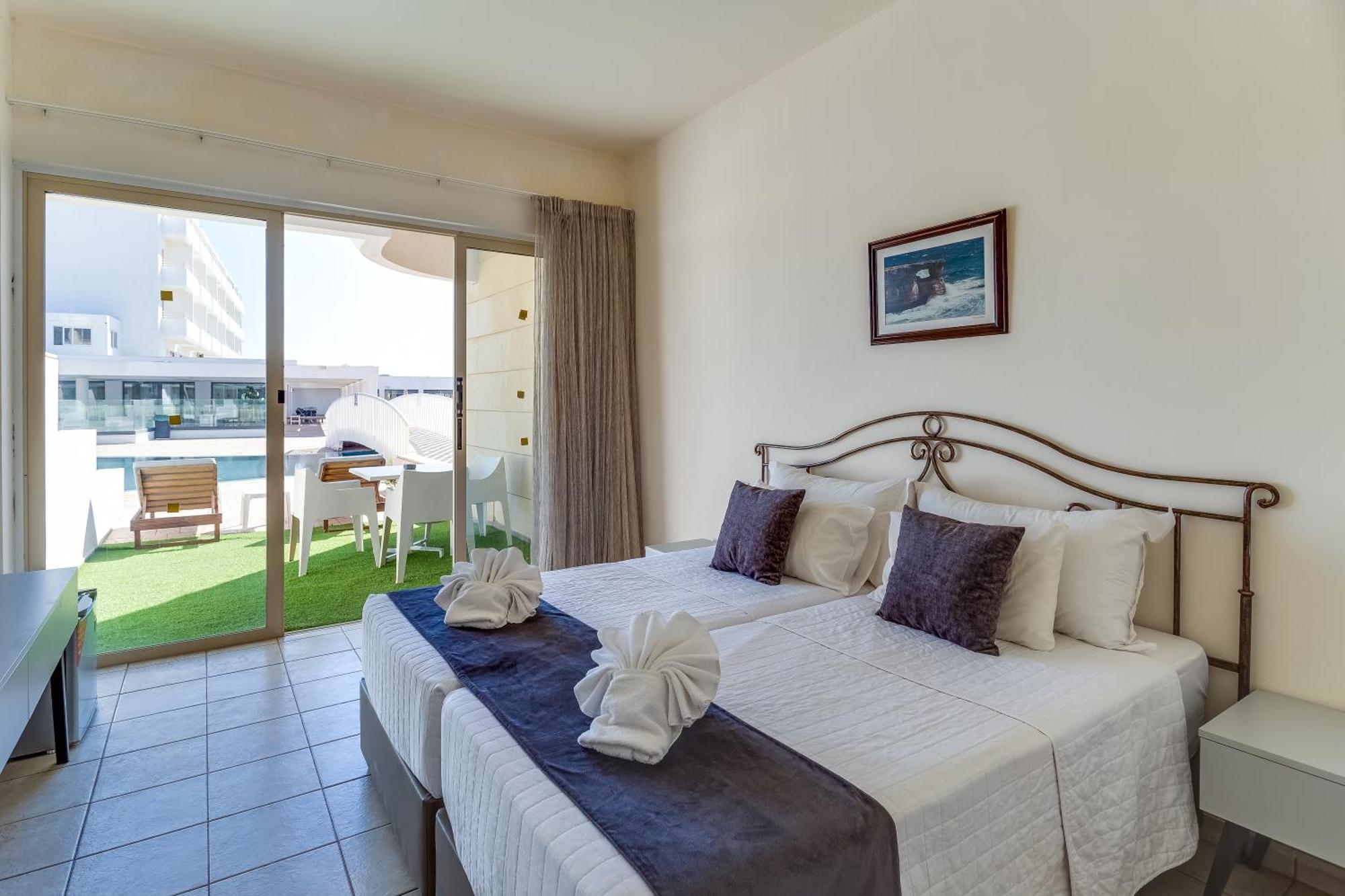 Piere - Anne Beach Hotel Айя-Напа Экстерьер фото